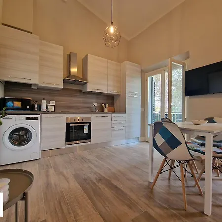 Lella With Free Parking By Sweet Homes Appartamento